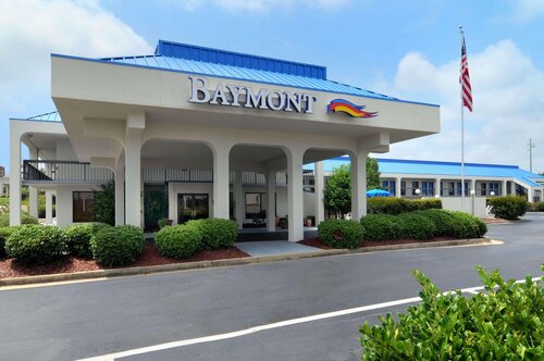 Baymont By Wyndham Macon I-75