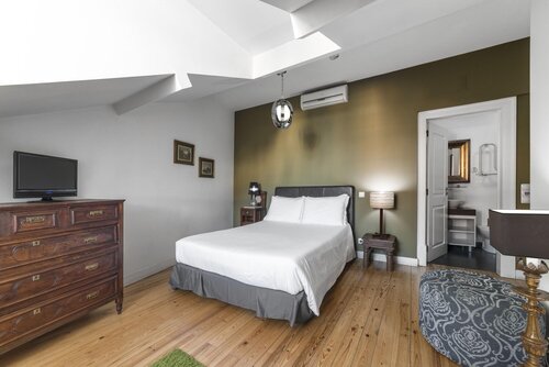 Casa Do Bairro Bed & Breakfast