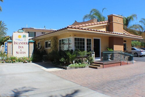 Anaheim Islander Inn and Suites