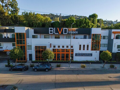The Blvd Hotel & Spa