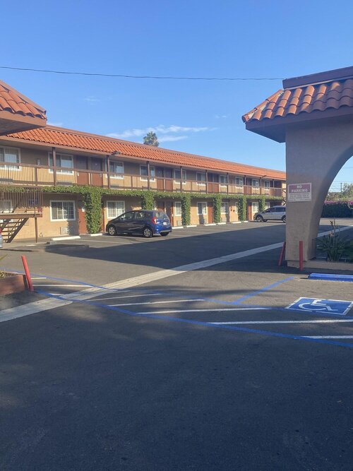 Anaheim Astoria Inn and Suites