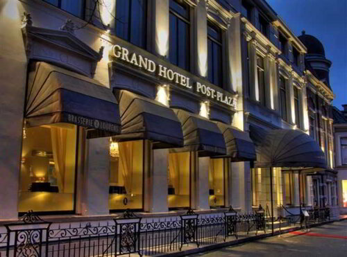 Post-Plaza Hotel & Grand Café