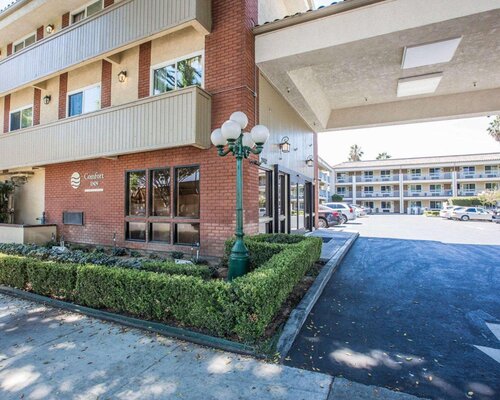 Hyland Inn near Pasadena Civic Center