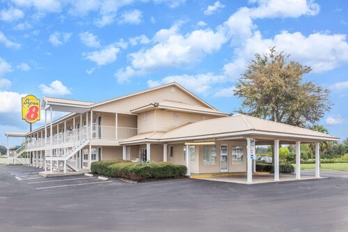 Super 8 By Wyndham Madison