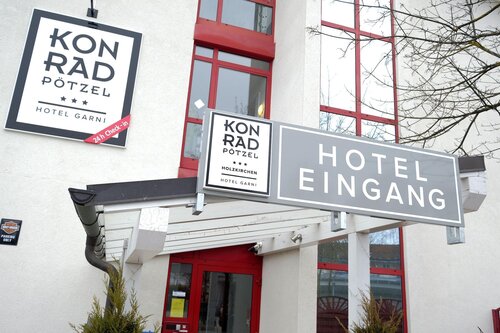 ALPINPLUS Hotel garni Holzkirchen