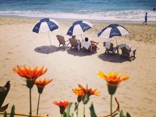 Capri Laguna Inn On The Beach