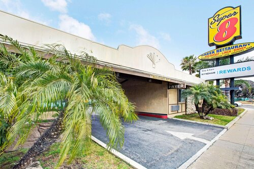 Skyways Hotel (Do not use)