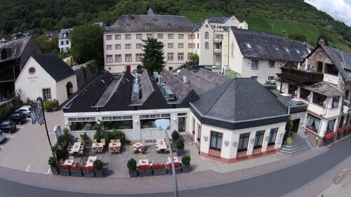Schloss Hotel Petry