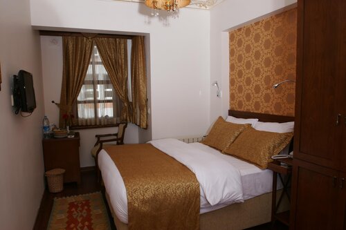 Istanbul Inn Hotel
