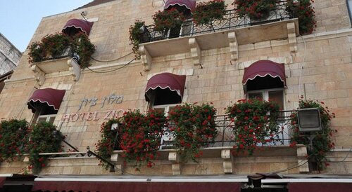 Zion Hotel