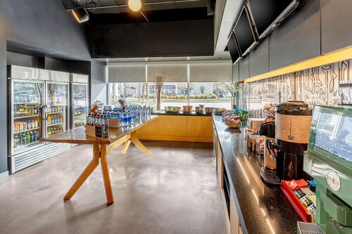 Aloft Jacksonville Tapestry Park