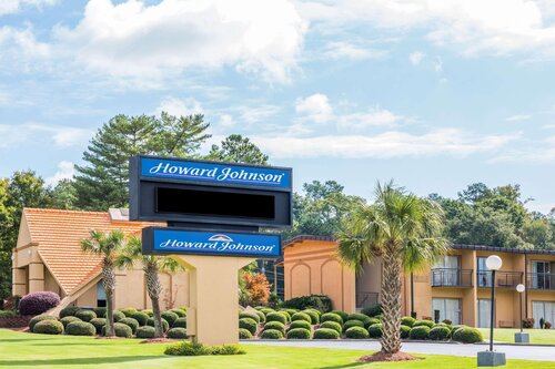 Howard Johnson By Wyndham Athens