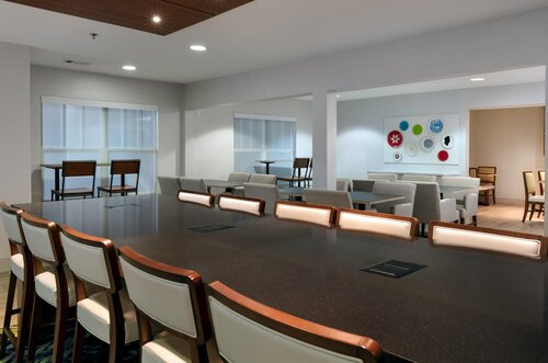 Holiday Inn Express Alpharetta - Roswell