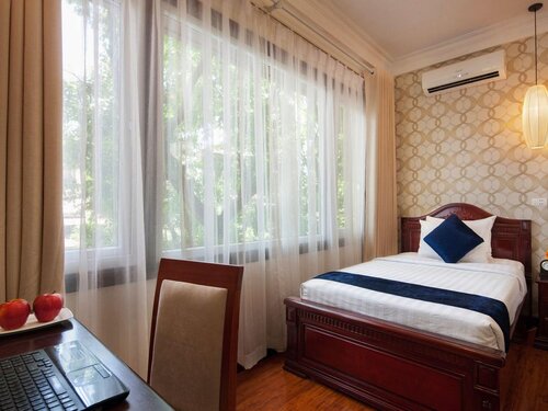 Hanoi Golden Moon Hotel