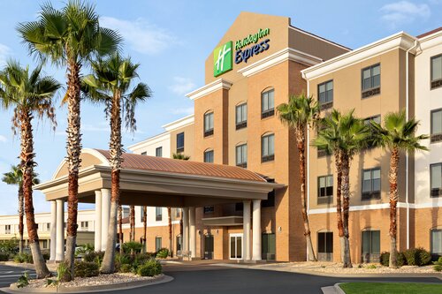 Holiday Inn Express Waycross,an IHG Hotel