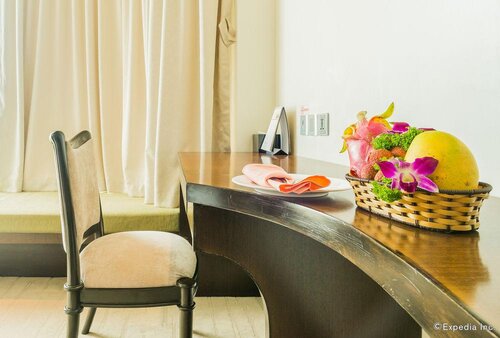 The Hanoi Club Hotel & Residences