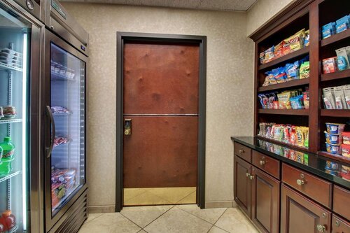 Sonesta Essential Houston Hobby Airport