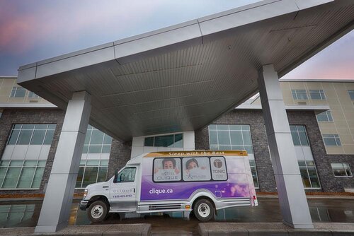 Applause Hotel by CLIQUE