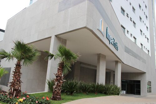 Impar Suites Expominas Hotel
