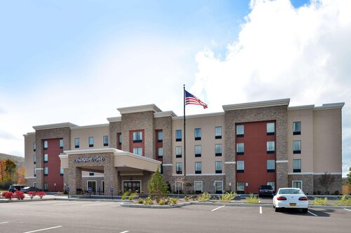 Hampton Inn Corning