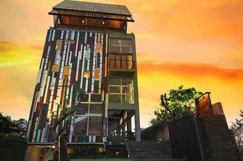 FRii Bali Echo Beach Hotel