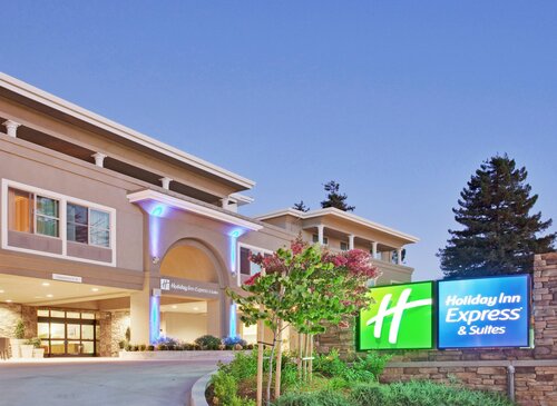 Holiday Inn Express & Suites Santa Cruz