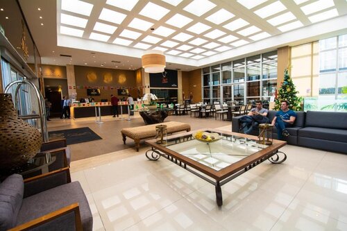 Jade Hotel