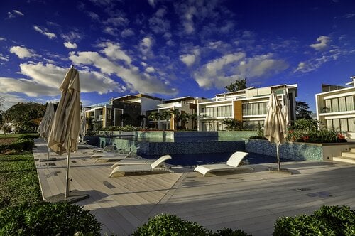 Cap Ouest by Dream Escapes