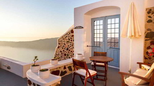 Ilioperato Traditional Apartments