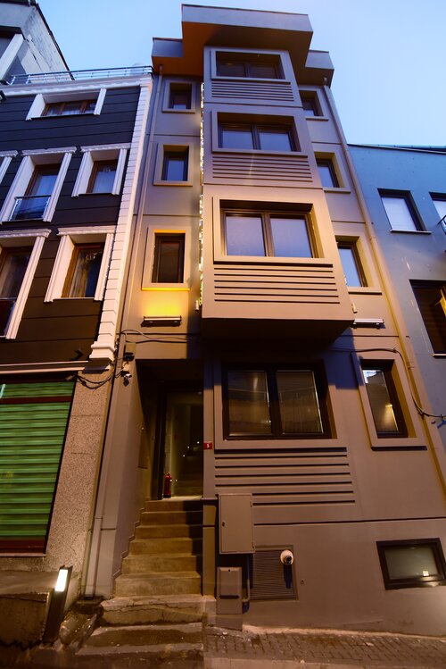 The Row Taksim Hotel