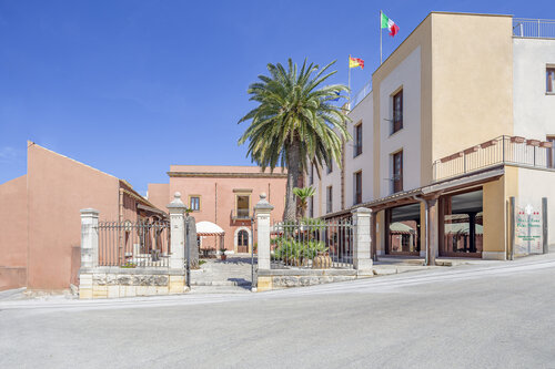 Villa Zina family Resort