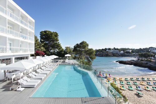 Grupotel Ibiza Beach Resort. Adults Only