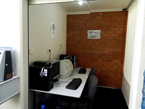 Ciloms Airport Lodge