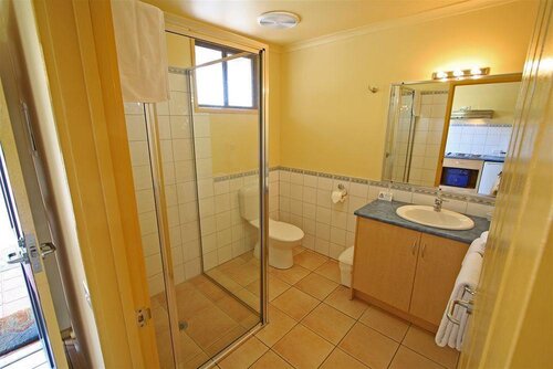 Seaview Motel and Apartments