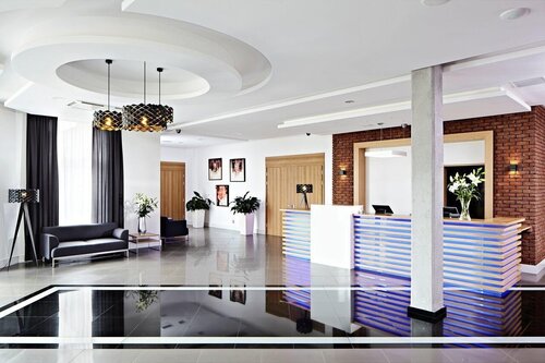 Mercure Wiazowna Brant