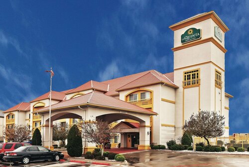 La Quinta Inn & Suites Weatherford