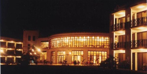 Golden Tulip Dar Es Salaam