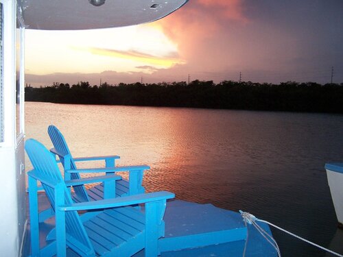 Sea Cove Resort & Marina