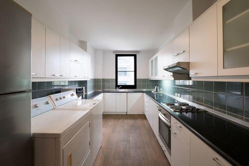 Benviar Tonson Residence