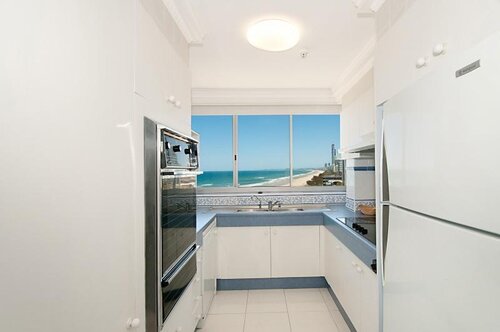 Beachside Tower Apartment