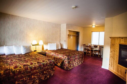 Big Pines Mountain House