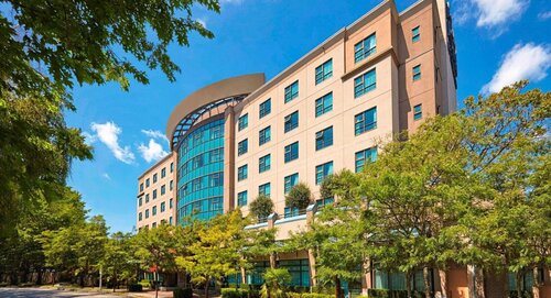 Grand Park Hotel Vancouver Airport, Ascend Hotel C