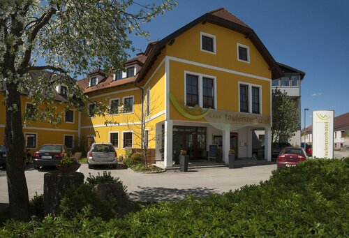 Faulenzerhotel Schweighofer