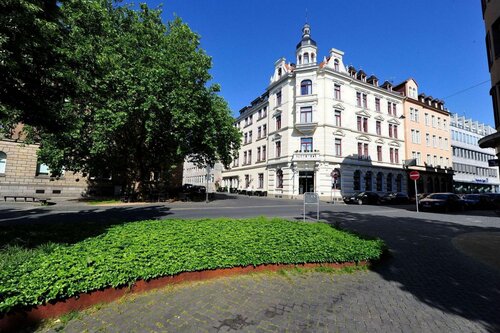 Frühlings-Hotel