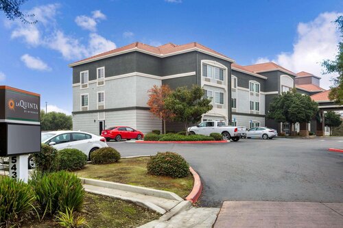 La Quinta Inn & Suites Visalia/Sequoia Gateway