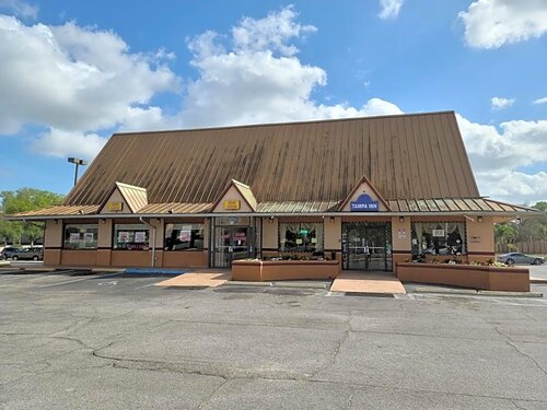 Days Inn North Tampa Near Busch Gardens