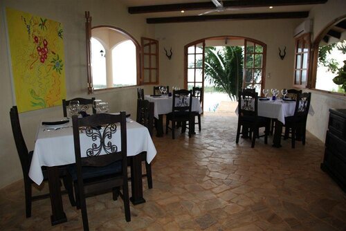 El Castillo - Adults Only