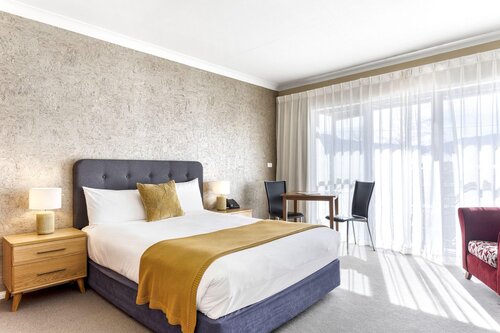 Berry Village Boutique Motel