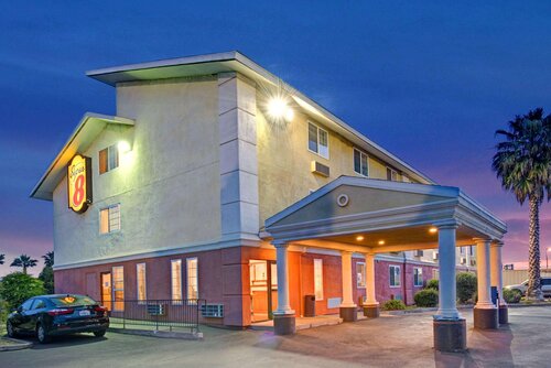 Super 8 By Wyndham Sacramento/Florin Rd
