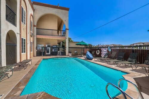 Motel Mediteran Escondido